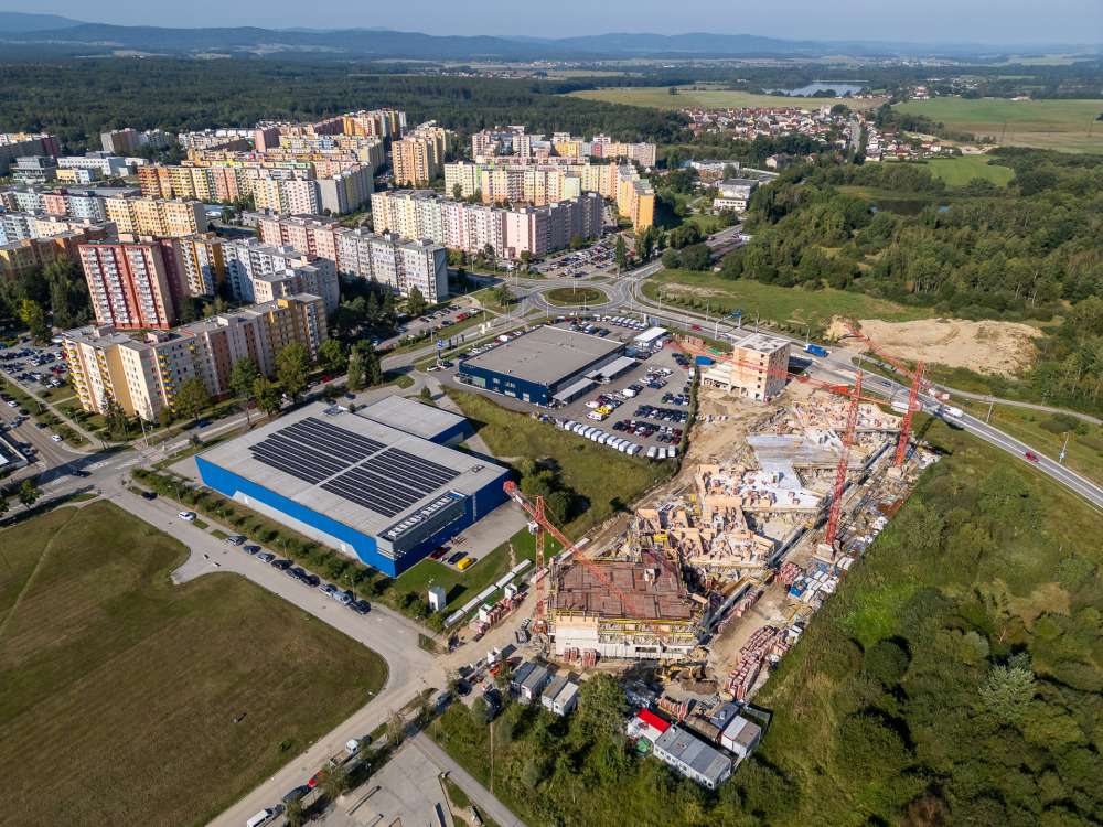 Panorama Blanského lesa v pozadí